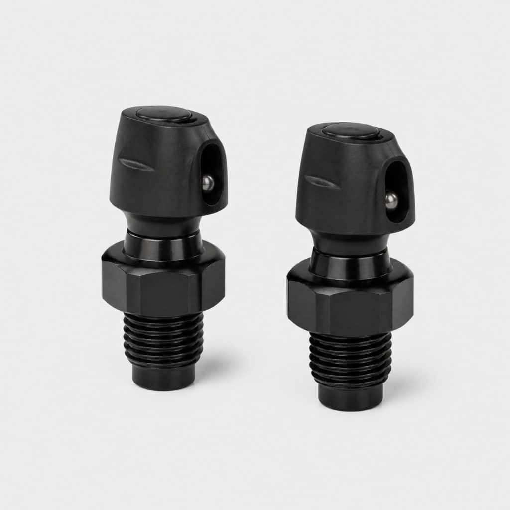 Paire de valves à système clic sur fond clair